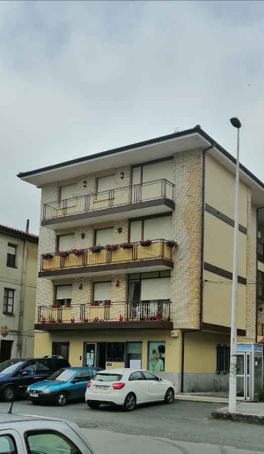 Apartamento Rio Agueera En Guriezo, Next To Castro Urdiales Y Bilbao Adino Dış mekan fotoğraf